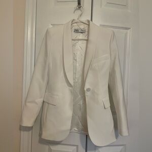 Zara white tuxedo blazer size XS